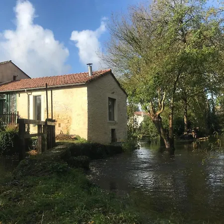 Apartament Ancien Moulin A Eau Sur La Seugne *