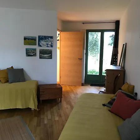Apartment Ancien Moulin A Eau Sur La Seugne