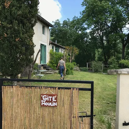 Ancien Moulin A Eau Sur La Seugne *