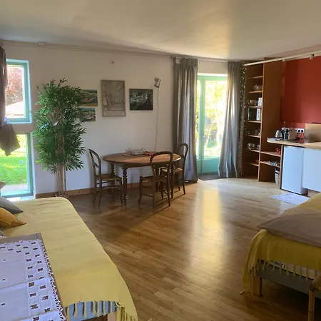 Apartament Ancien Moulin A Eau Sur La Seugne